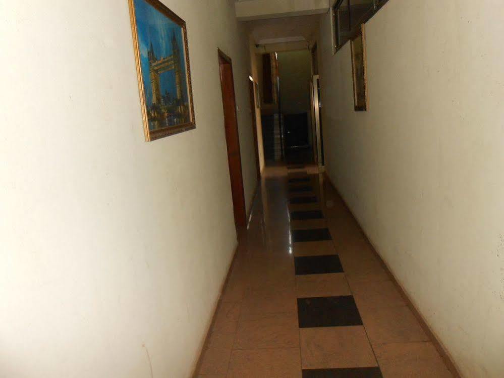 Nicolizy Hotel Accra Exterior foto